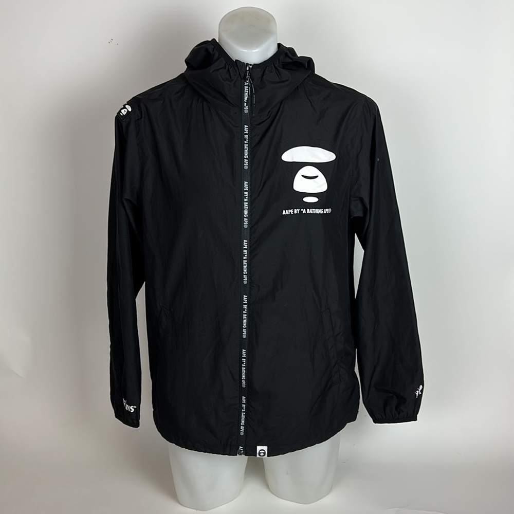 Aape By Bathing Ape Black lightweight Windbreaker hoodie Jacket men’s size M